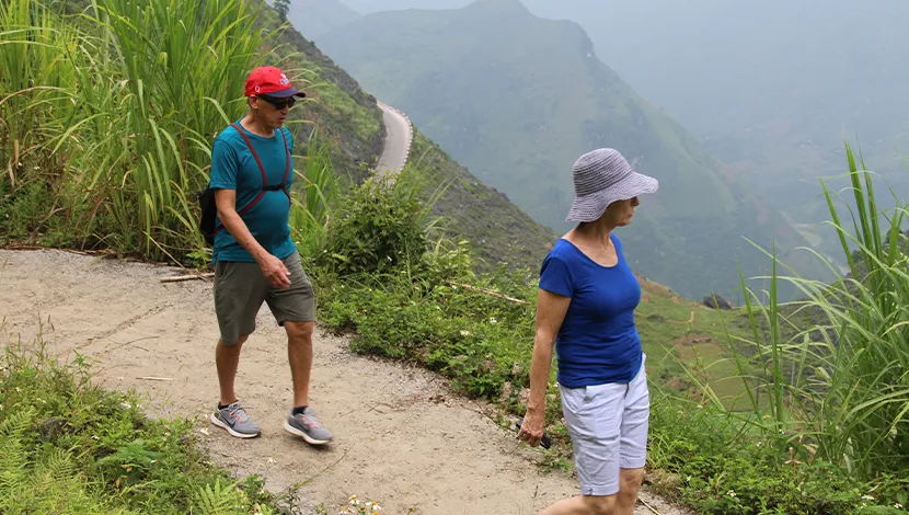 trekking-to-ha-giang